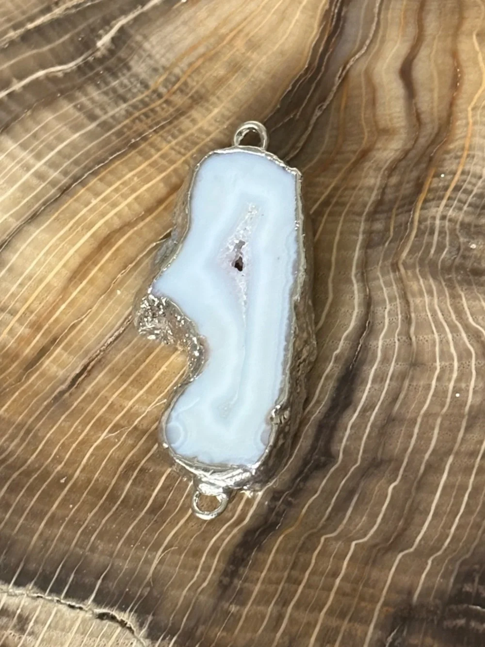 Natural White Quartz Geode Slice Crystal Silver Edged Crown Chakra Pendant - Picture 2 of 4